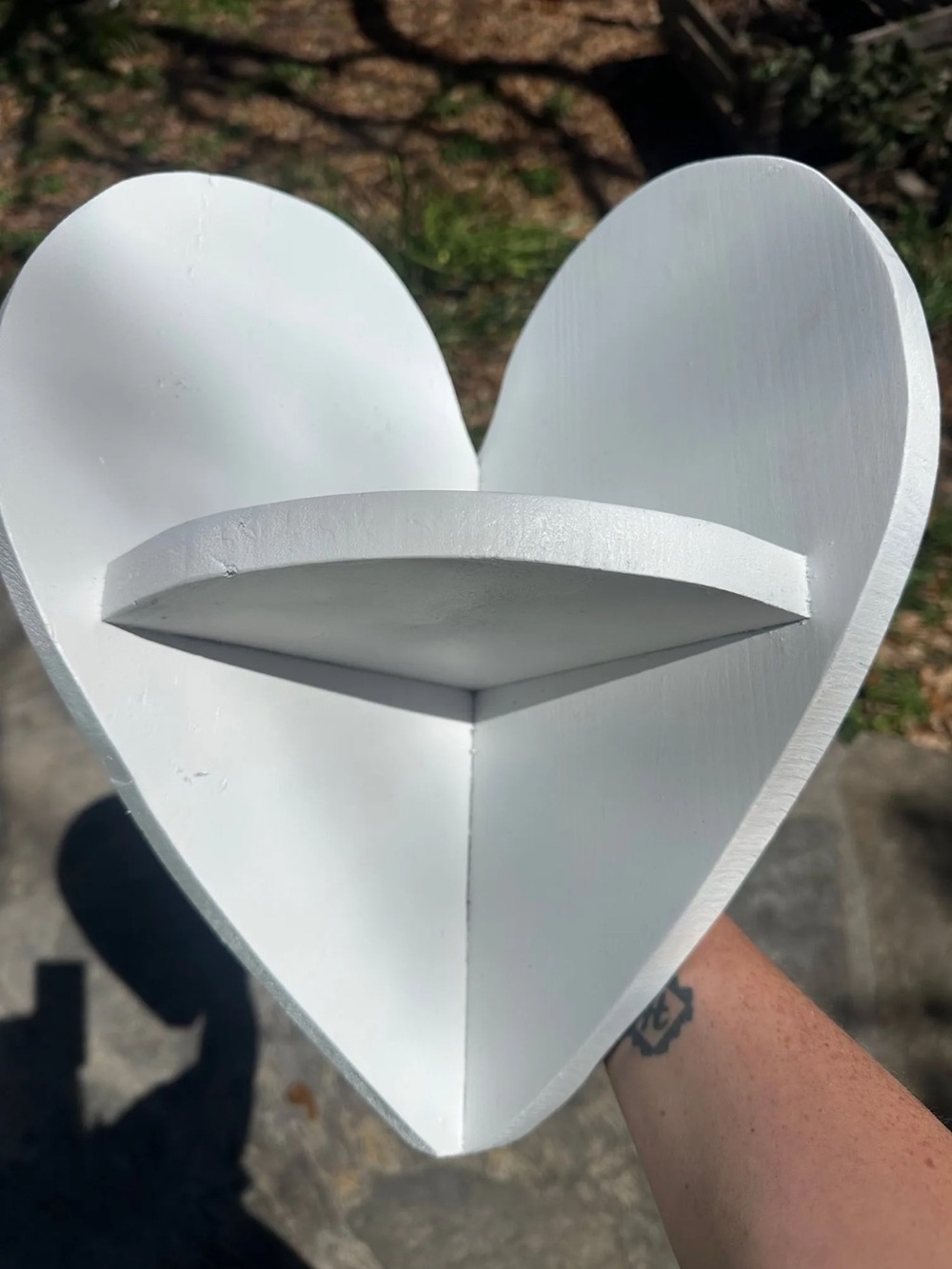 White Wooden Heart Wall Shelf | Cottagecore Farmhouse Decor